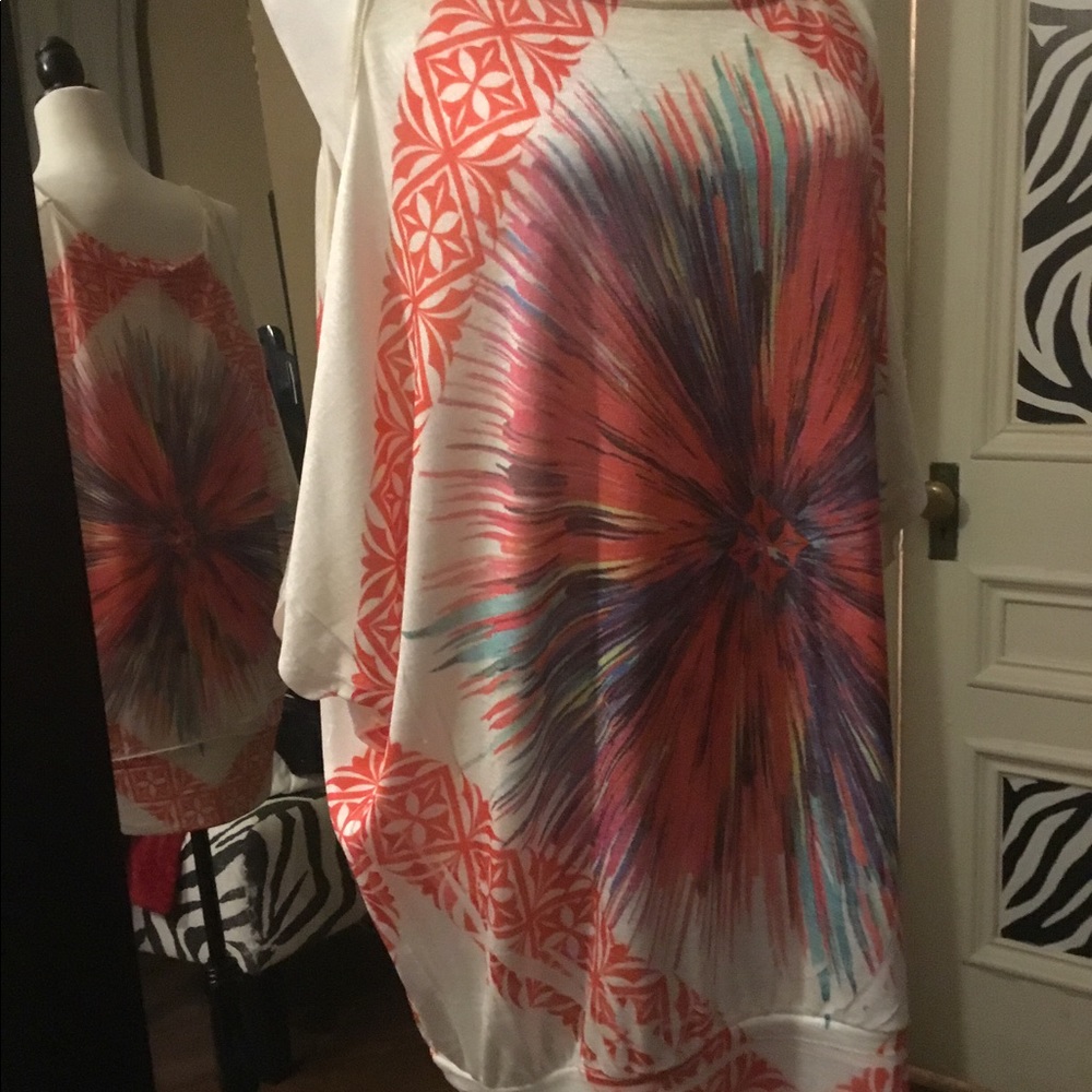Splashed color quality blouse - Picture 3 of 4